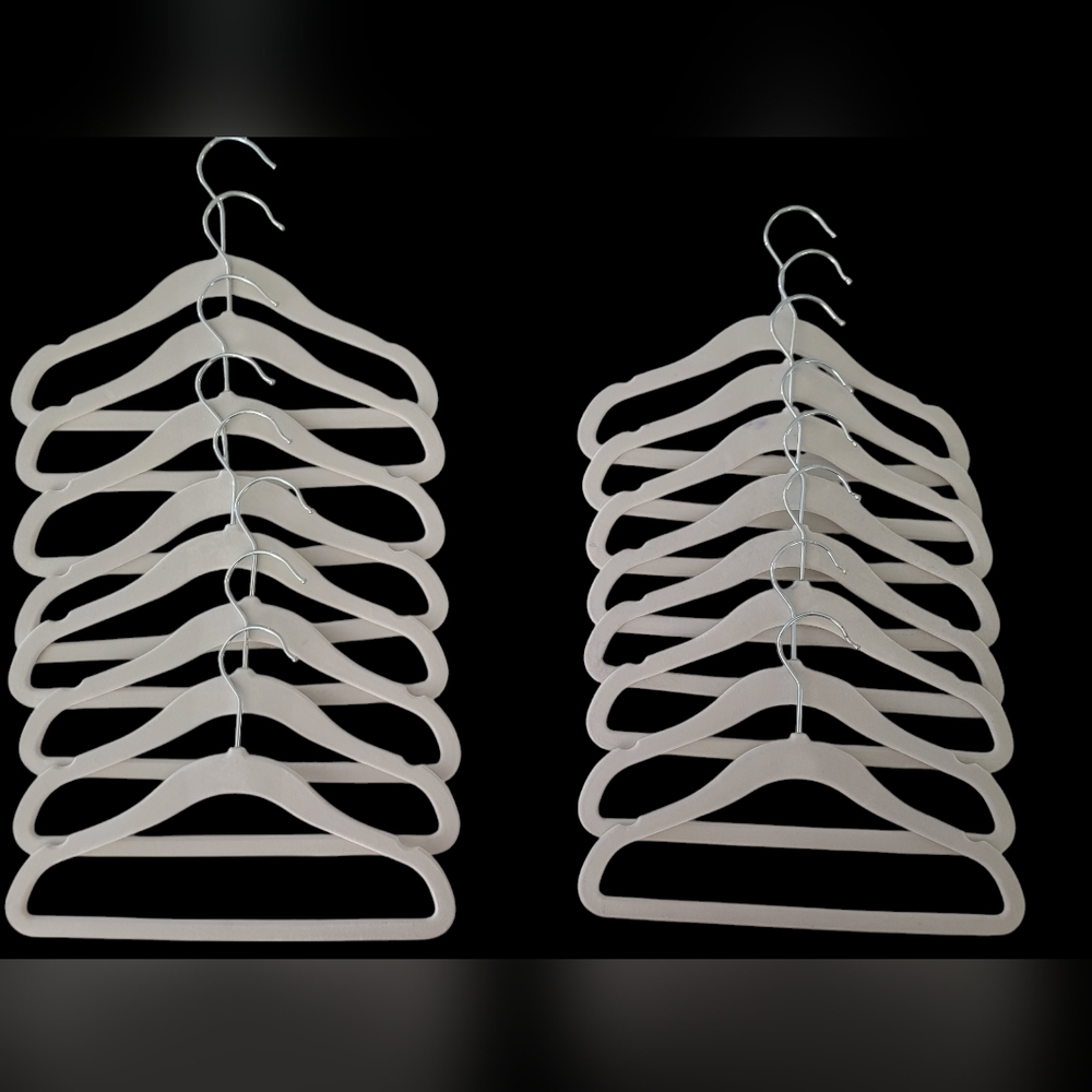 Soft Baby Clothes Hangers 16 Pieces..
